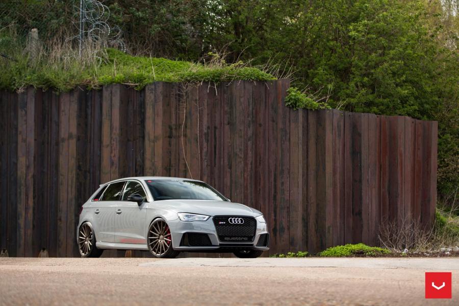  Audi RS3 Sportback on Vossen Wheels (VFS2) 2016 года  (фото 30 из 47)
